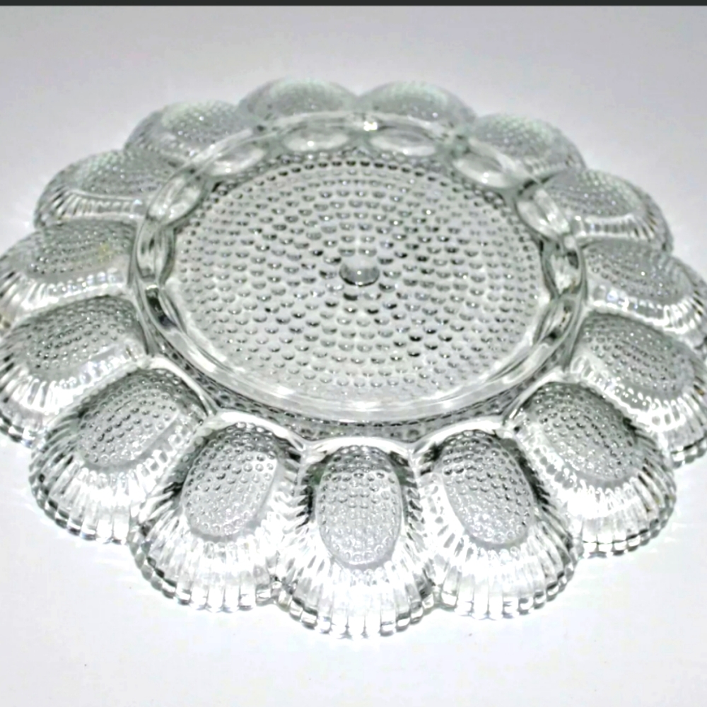 *Host Pick* Vintage Textured Glass Egg Relish Tray 11"